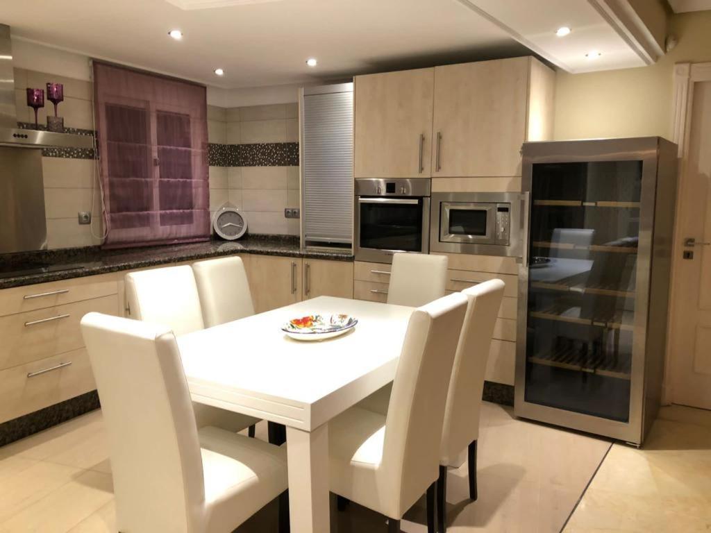 Dominion Apartments Estepona Ngoại thất bức ảnh