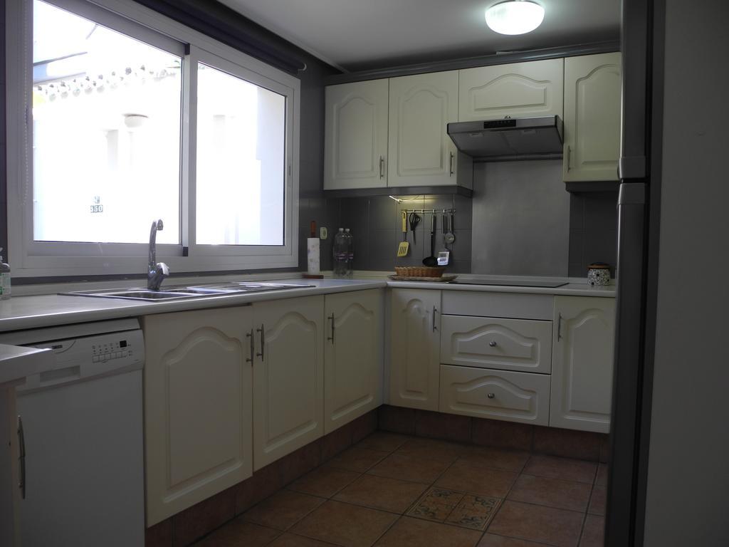 Dominion Apartments Estepona Ngoại thất bức ảnh